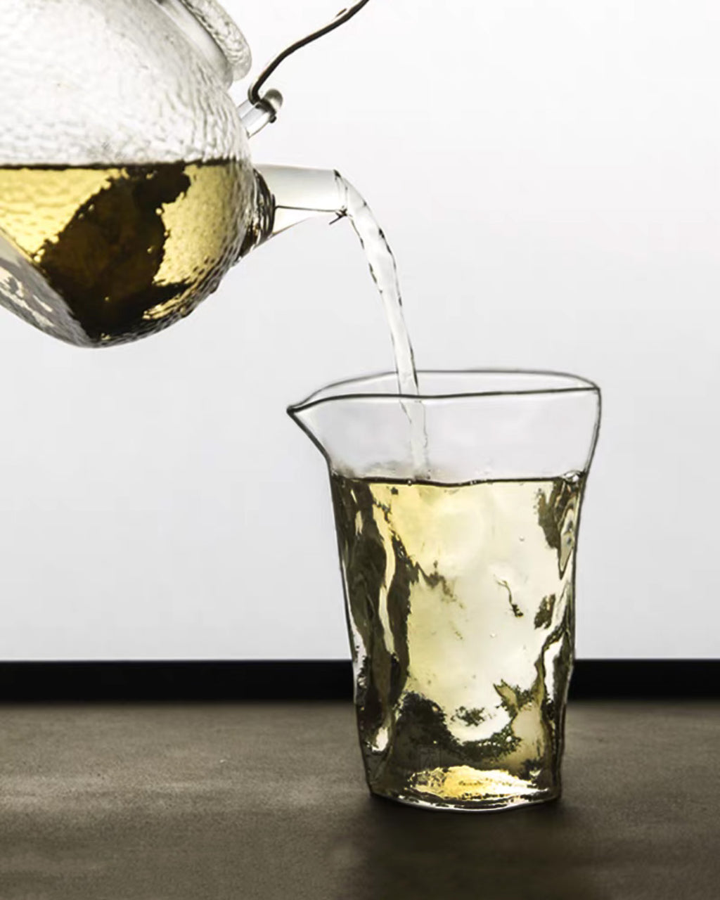 Glacial Rock Glass Dividing Cup
