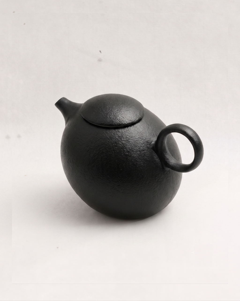 East Wind Inclined Teapot