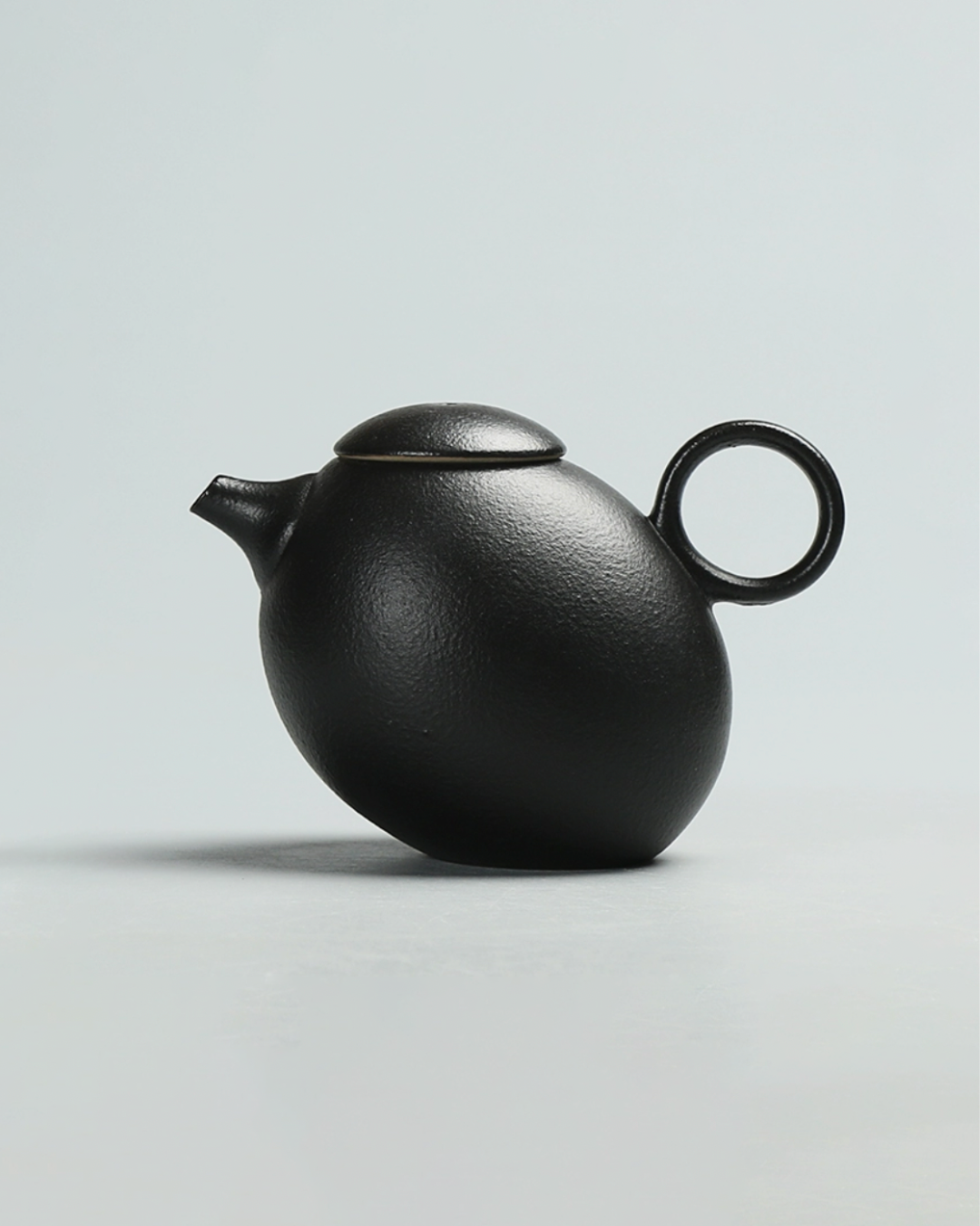 East Wind Inclined Teapot