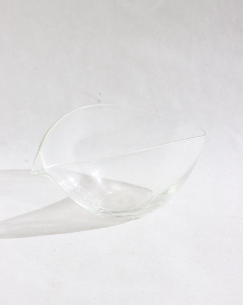Glass Musk Pedal Dividing Cup