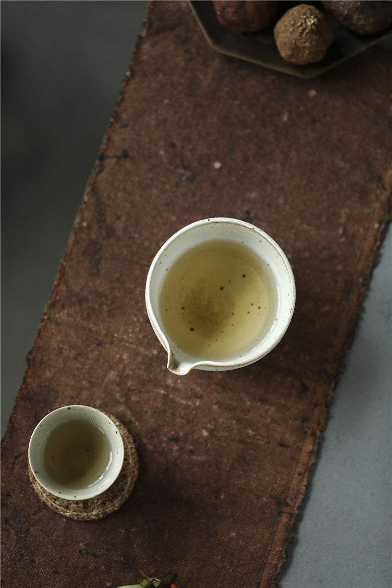 Earthen Dusk Dividing Cup Bronze