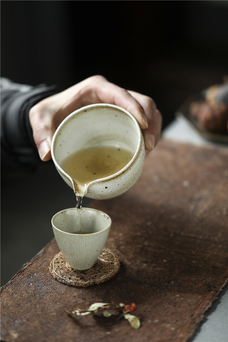 Earthen Dusk Dividing Cup Bronze