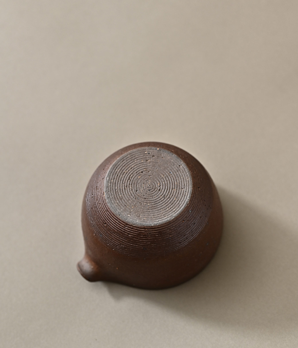 Earthen Dusk Dividing Cup Bronze